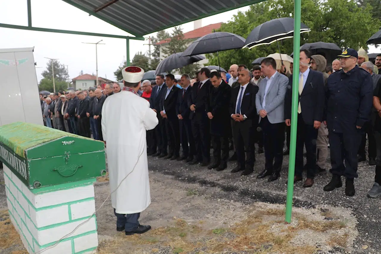 Burdur'da diyaliz sonrası tedaviye alınan hastalarda ikinci ölüm (4)
