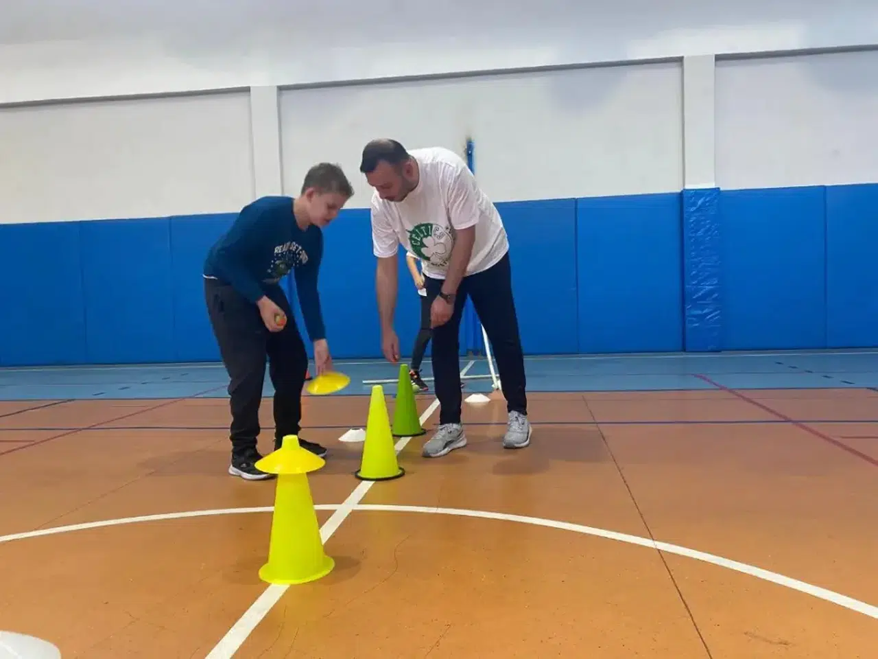 Arhavi'de "Mutlu Çarşamba" Projesi ile Özel Gençler Sporla Buluştu