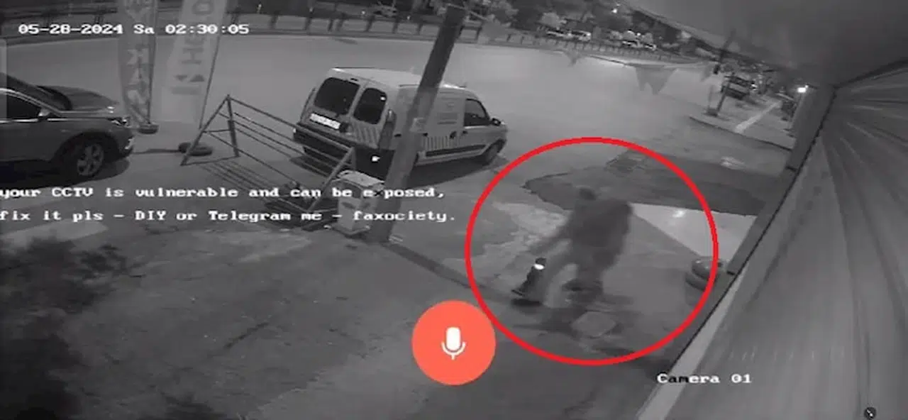 Eski eşini darberip, pompalı tüfekle vurdu