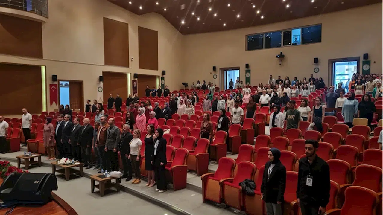Artvin'de İstanbul'un fethinin 571. yılı dolayısıyla program düzenlendi