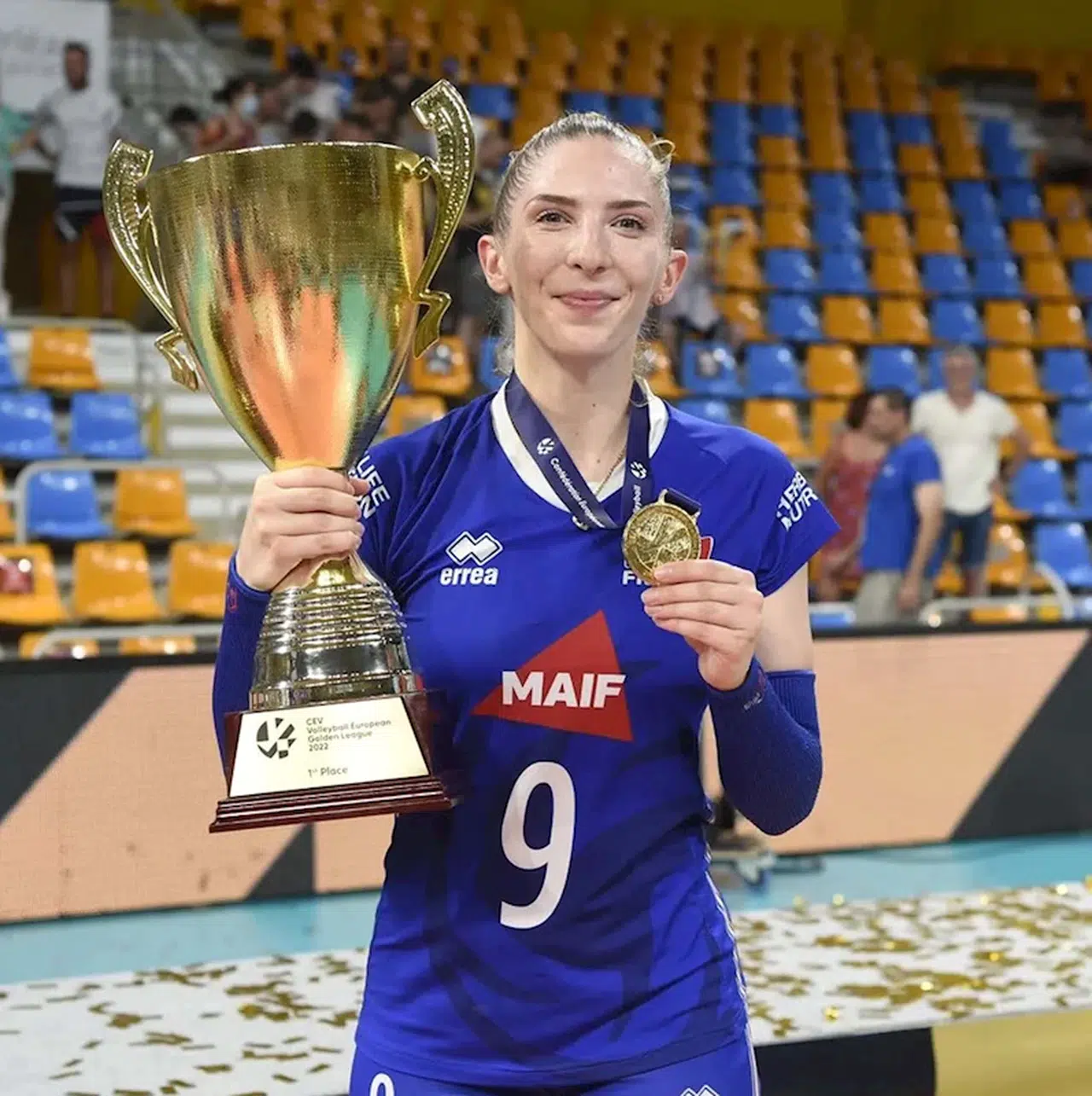 Aydın file üçüncü yabancıyı aldı