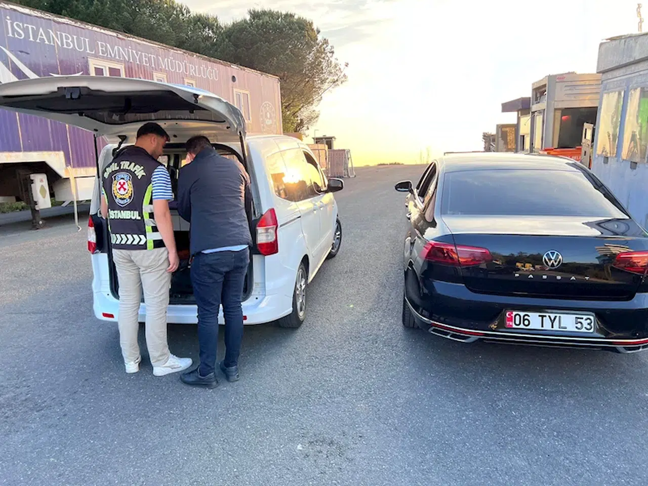 İstanbul - Üsküdar’da tünel kapatan düğün konvoyundaki sürücülere 6 bin 210 lira ceza