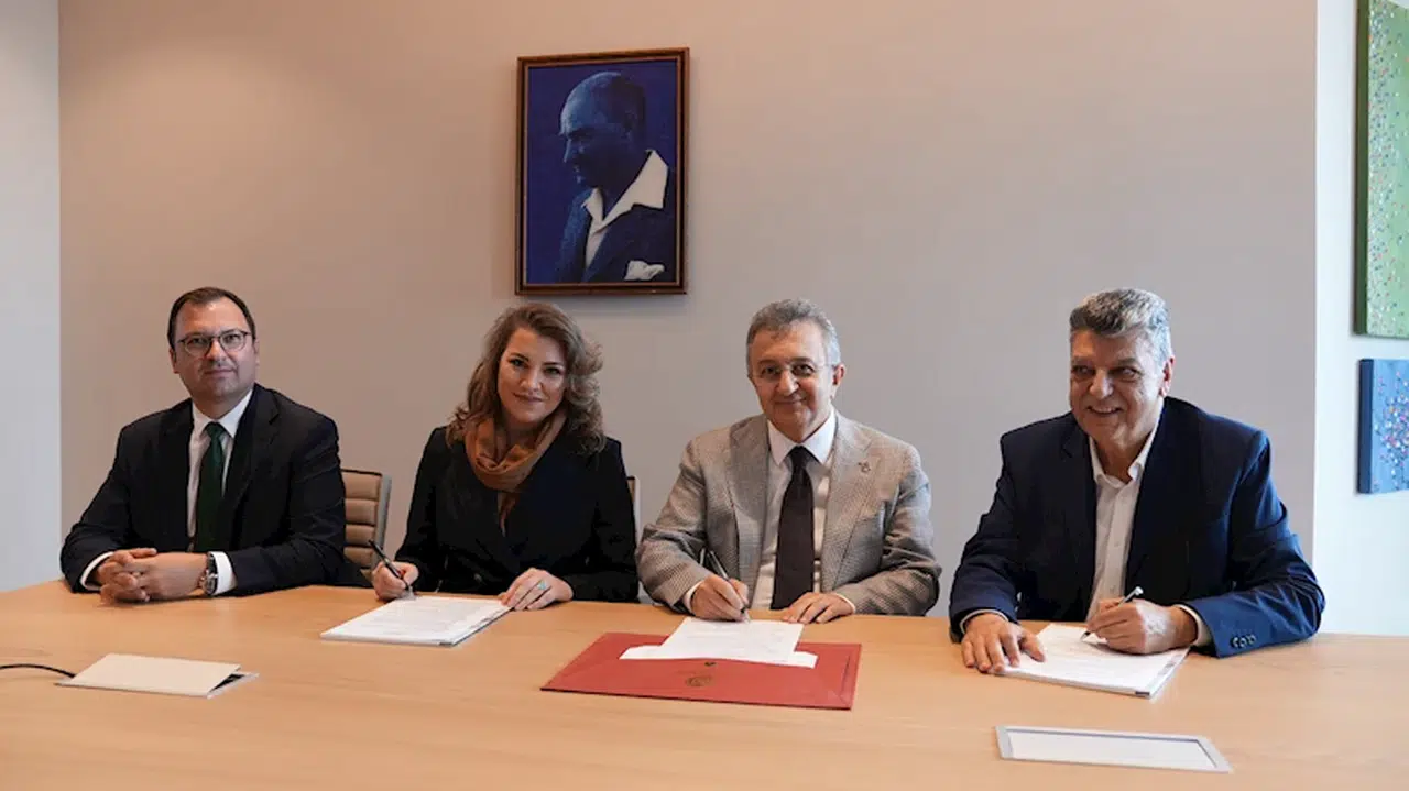 İstanbul Kent Üniversitesi Yaşam Boyu Eğitim Merkezi, yeni bir akademi kazandı