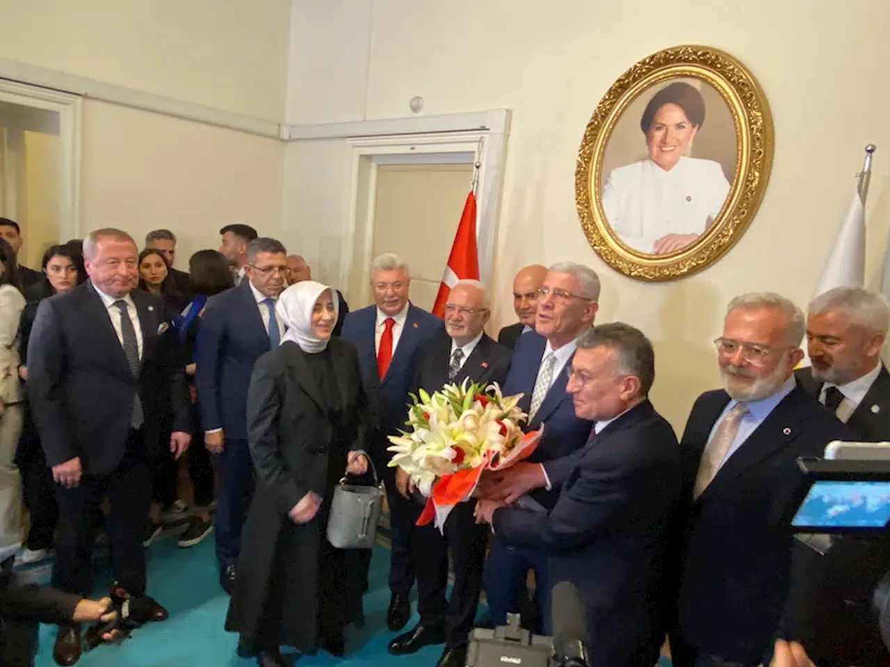 AK Parti grubundan Dervişoğlu'na ziyaret