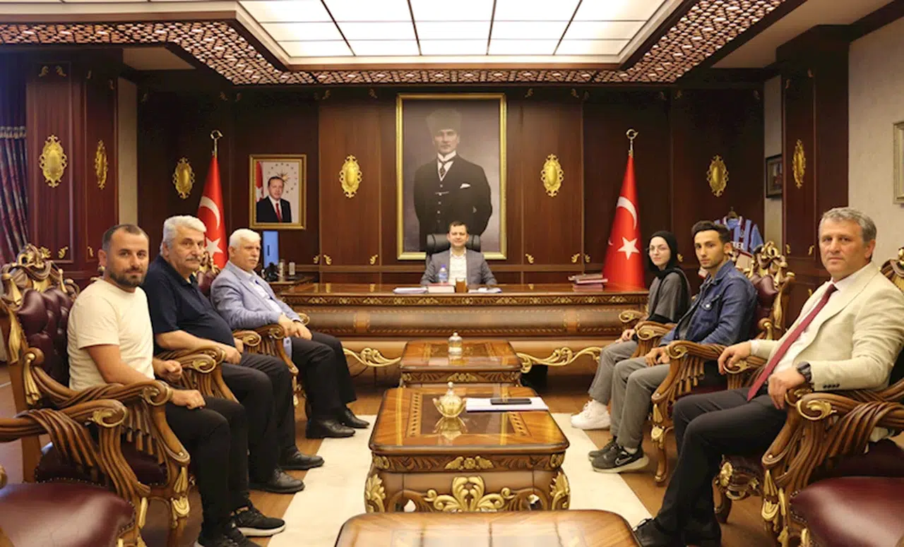 Of'ta başarılı sporcular ödüllendirildi