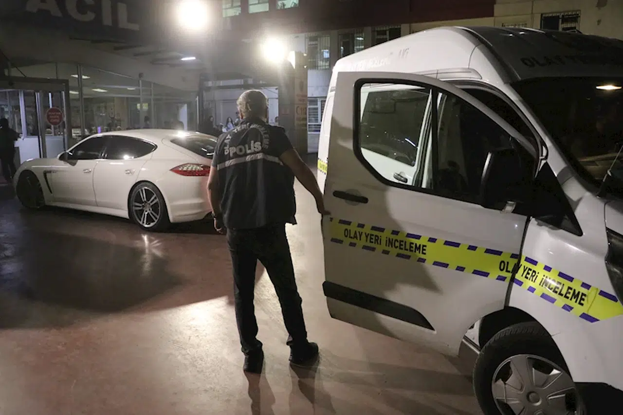 Mağaza sahibine hastane önünde silahlı saldırı