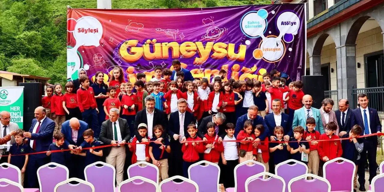 Güneysu'da Bilim Şenliği Coşkuyla Gerçekleşti