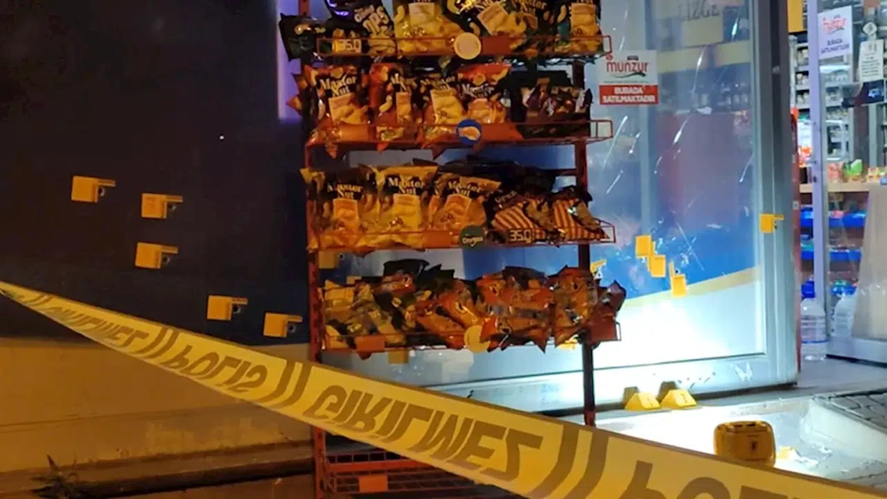 İstanbul- Sancaktepe'de tekel bayisine silahlı saldırı: 1 yaralı