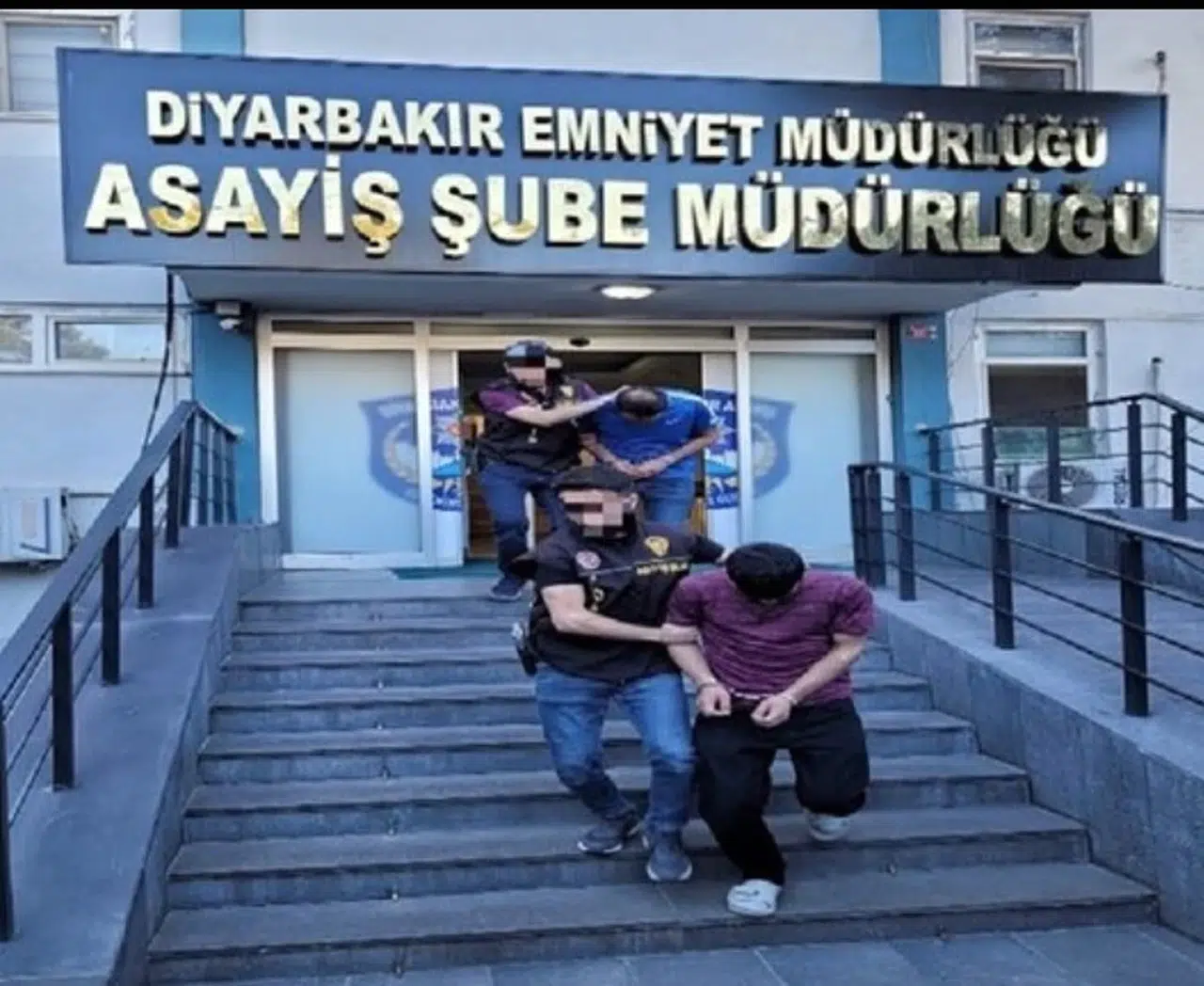 Diyarbakır’da kamu kurumu, işyeri ve evlerden hırsızlık yapan 6 şüpheli tutuklandı