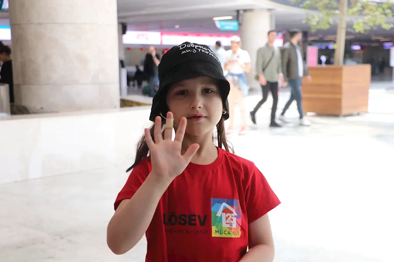 Farklı ülkelerden lösemiyi yenen çocuklar Türkiye'de buluştu