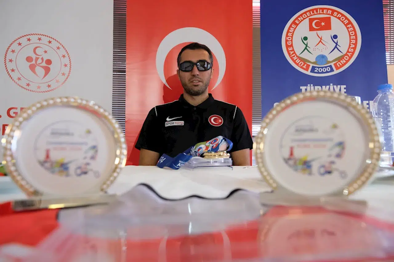 Dünya Şampiyonu Serkan Yıldım, gözyaşları içinde hayat hikayesini anlattı