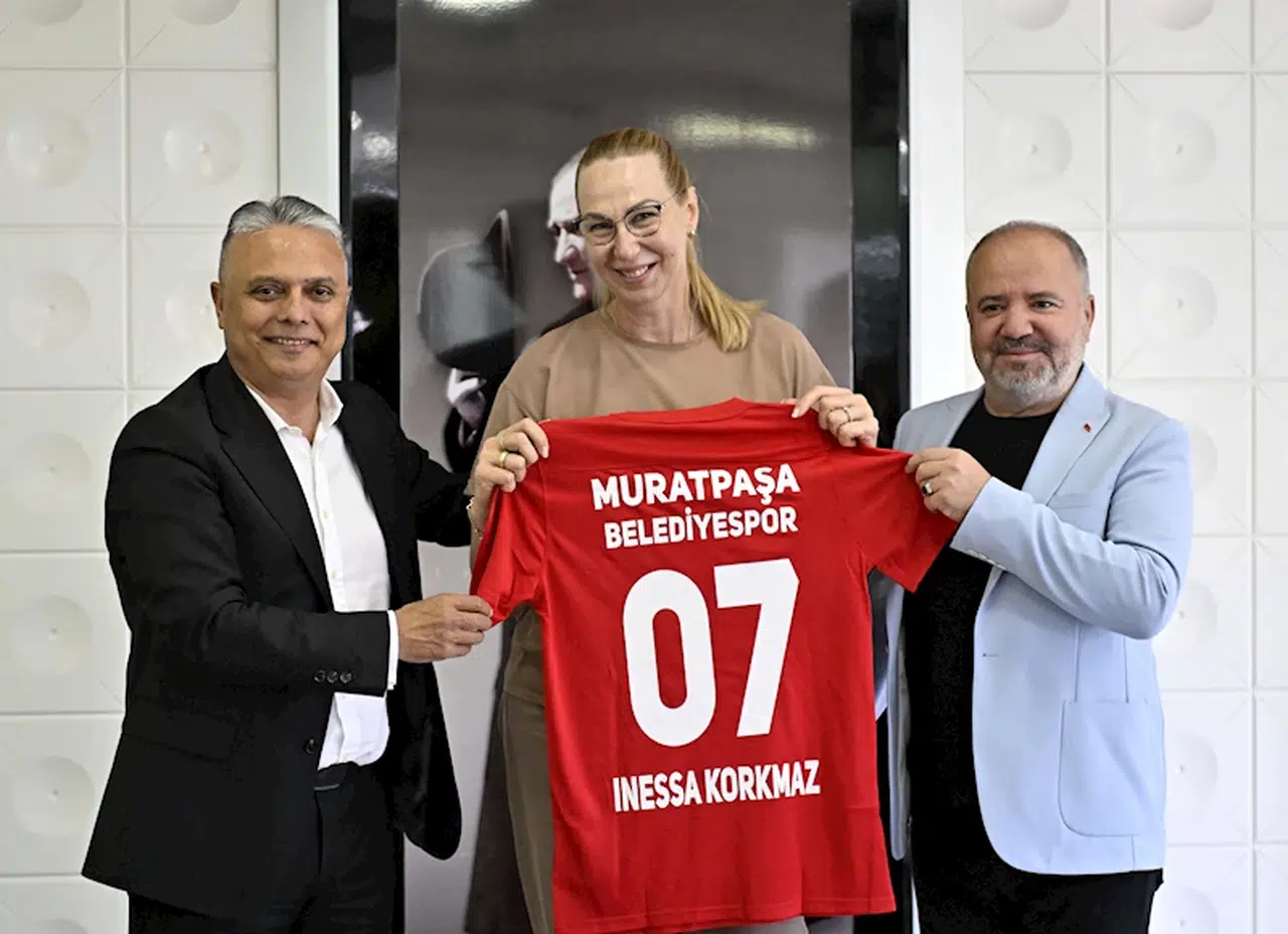 İnessa Korkmaz Muratpaşa'da