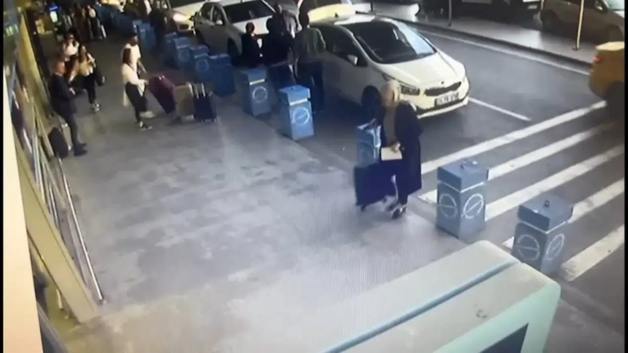 İstanbul -  HDP'li eski Diyadin Belediye Başkanı yurt dışına kaçarken yakalandı