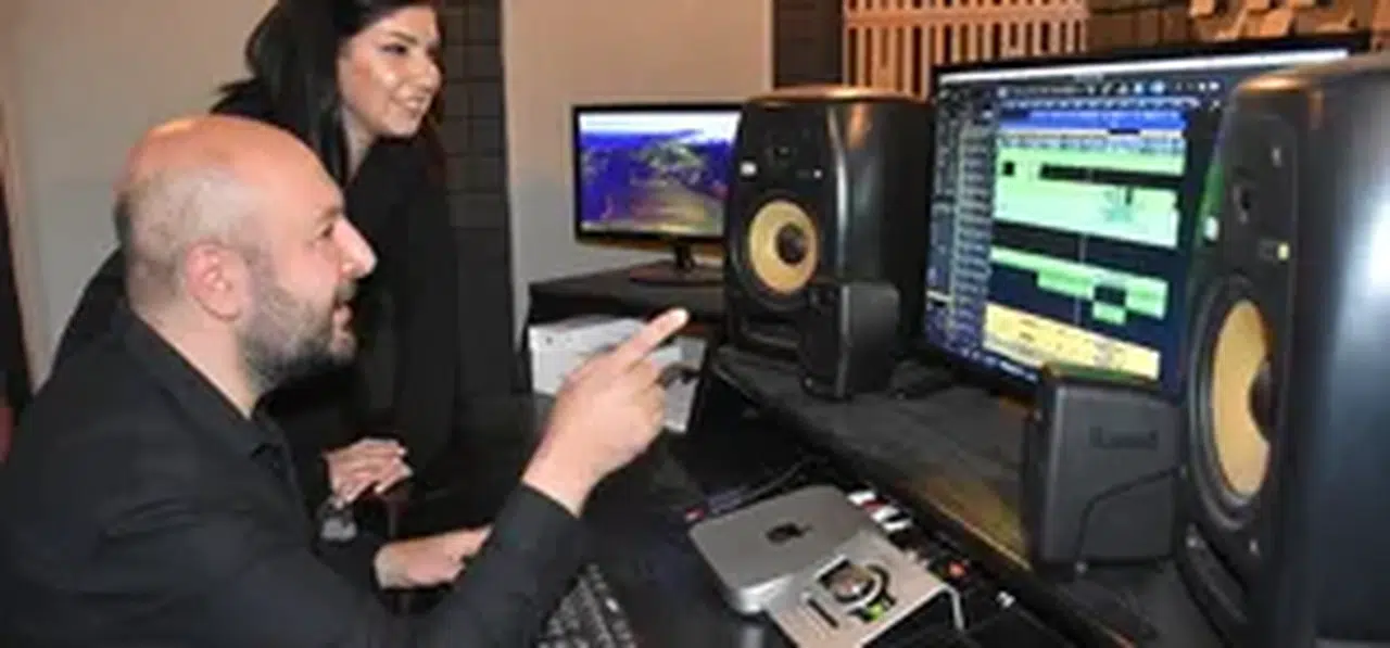 Öğretmenin kaleme aldığı "Dilim Türkçedir Benim" şiirine klip hazırlandı