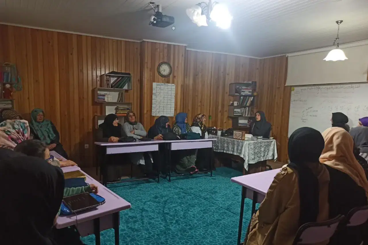 Rize Müftülüğü aile içi şiddete yönelik sunum yaptı