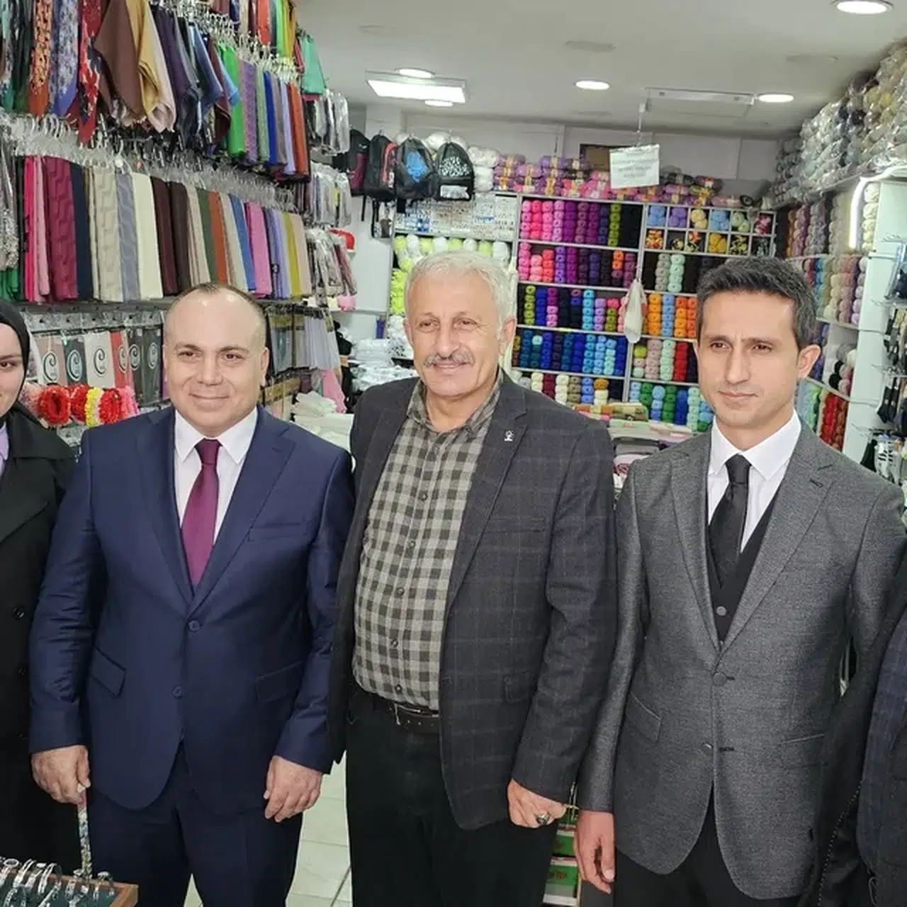 Artvin Valisi Ünsal'dan Borçka esnafına ziyaret