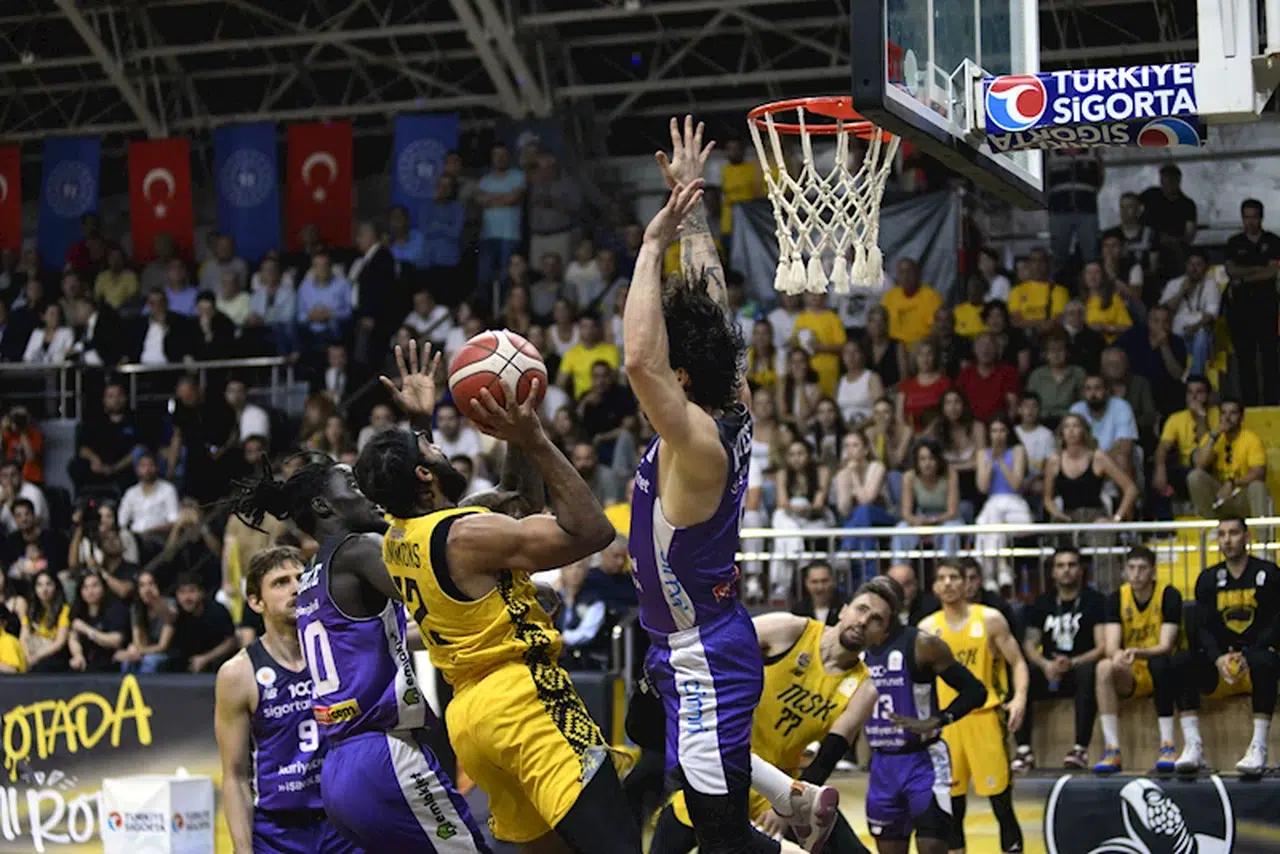 Mersin Büyükşehir Belediyesi, Basketbol Süper Ligi'ne yükseldi
