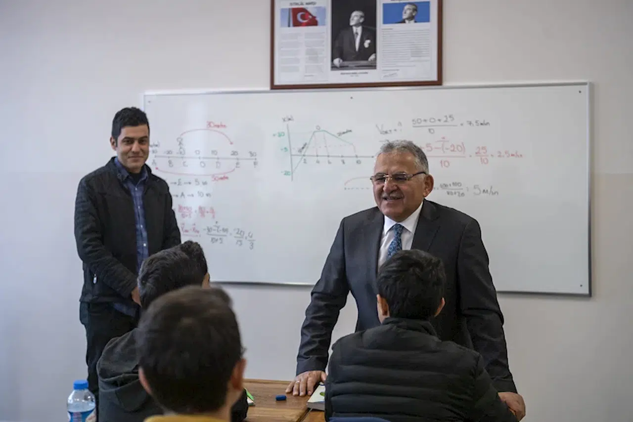 Büyükşehir'den, LGS öncesi bin öğrenciye ücretsiz kurs