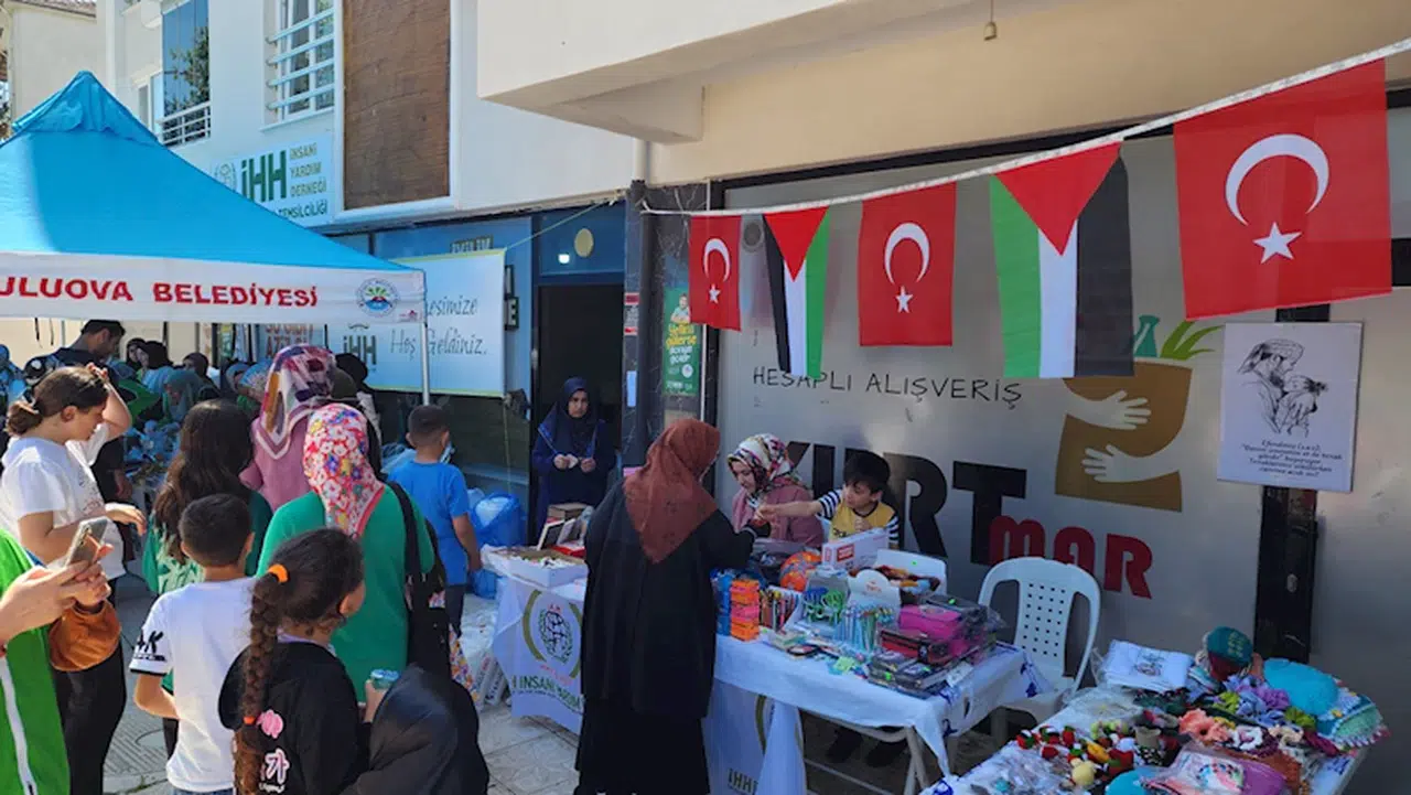 Suluova'da Gazze yararına kermes düzenlendi
