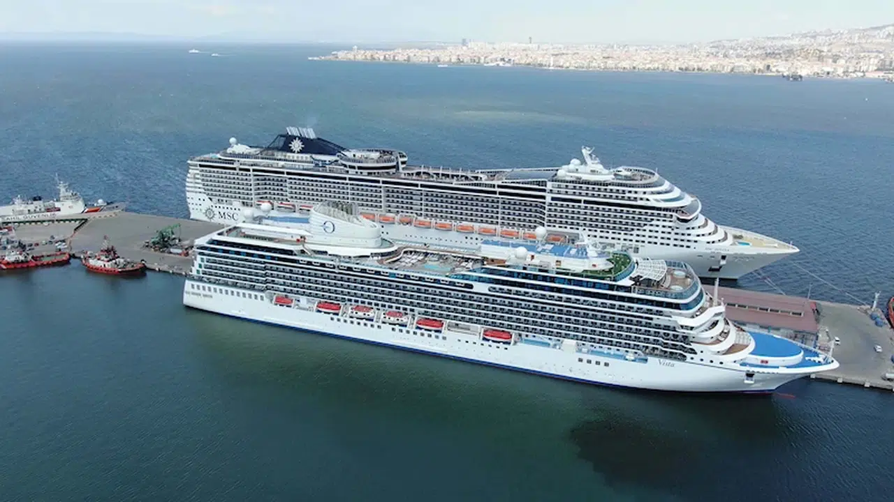 Ege'ye 5 ayda 156 kruvaziyerle 192 bin 802 turist geldi