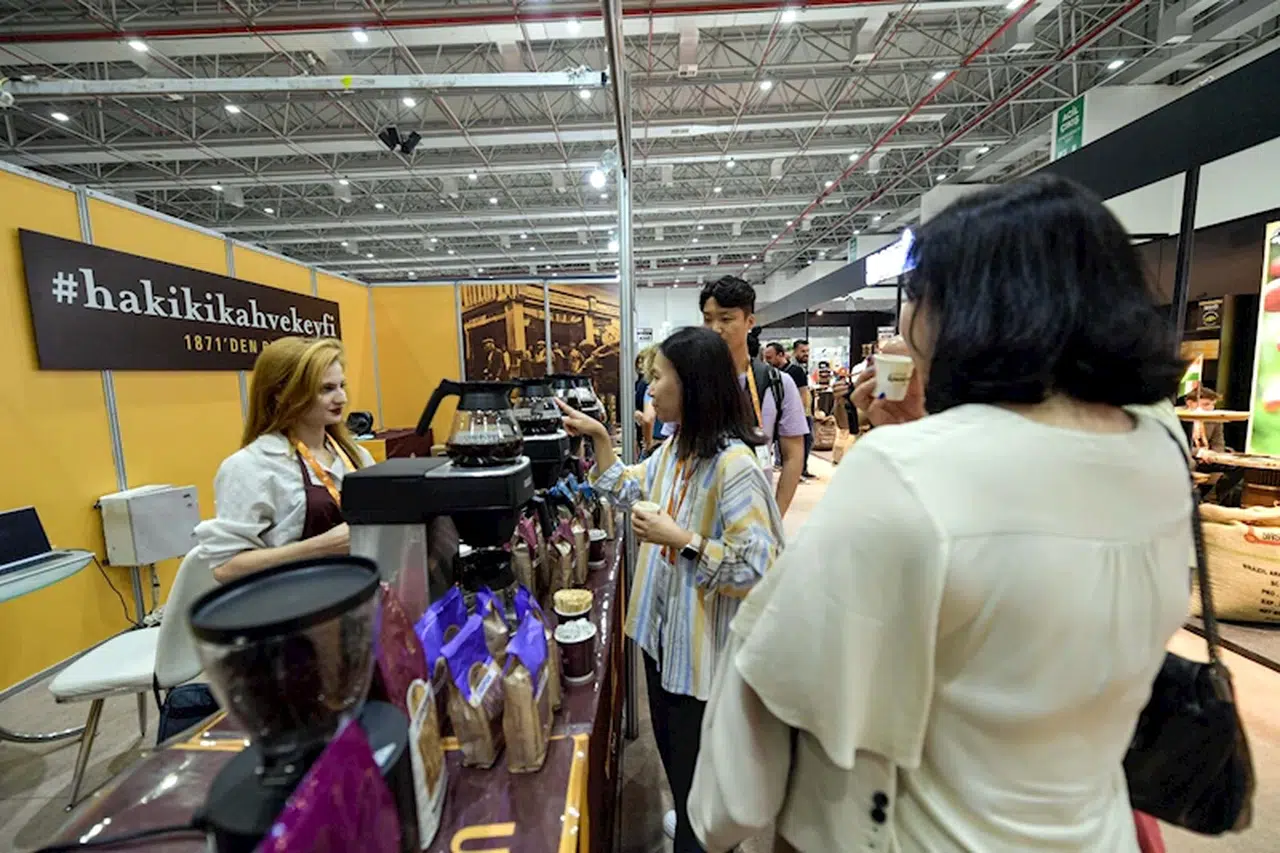 İzmir'de lezzet ve teknolojiyi buluşturan iki fuar 18 bin ziyaretçiyi ağırladı