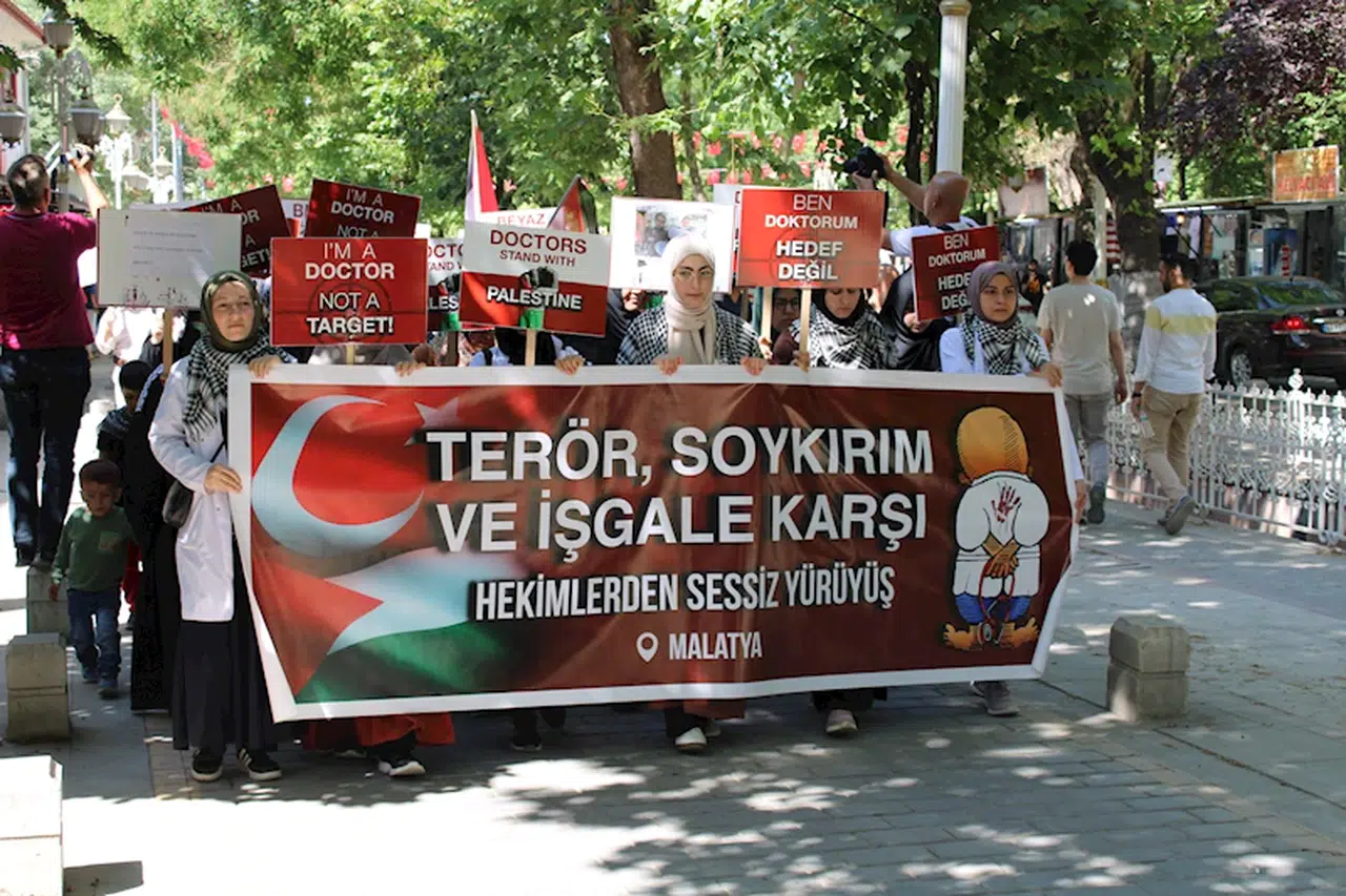 Malatya'da sağlık çalışanlarından İsrail protestosu