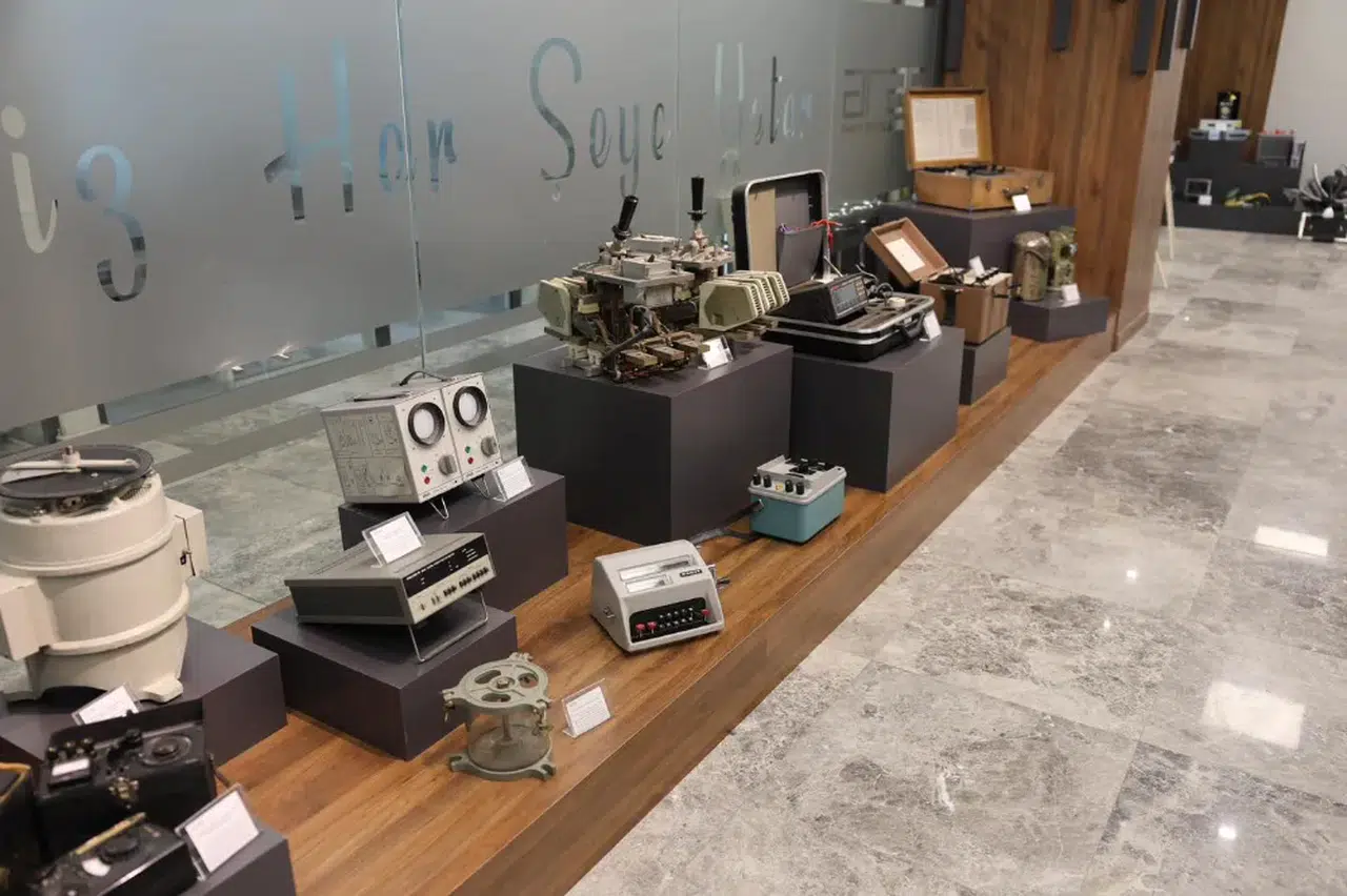 Aras Elektrik Dağıtım AŞ'ye Başkan Oral'dan Tebrik Ziyareti