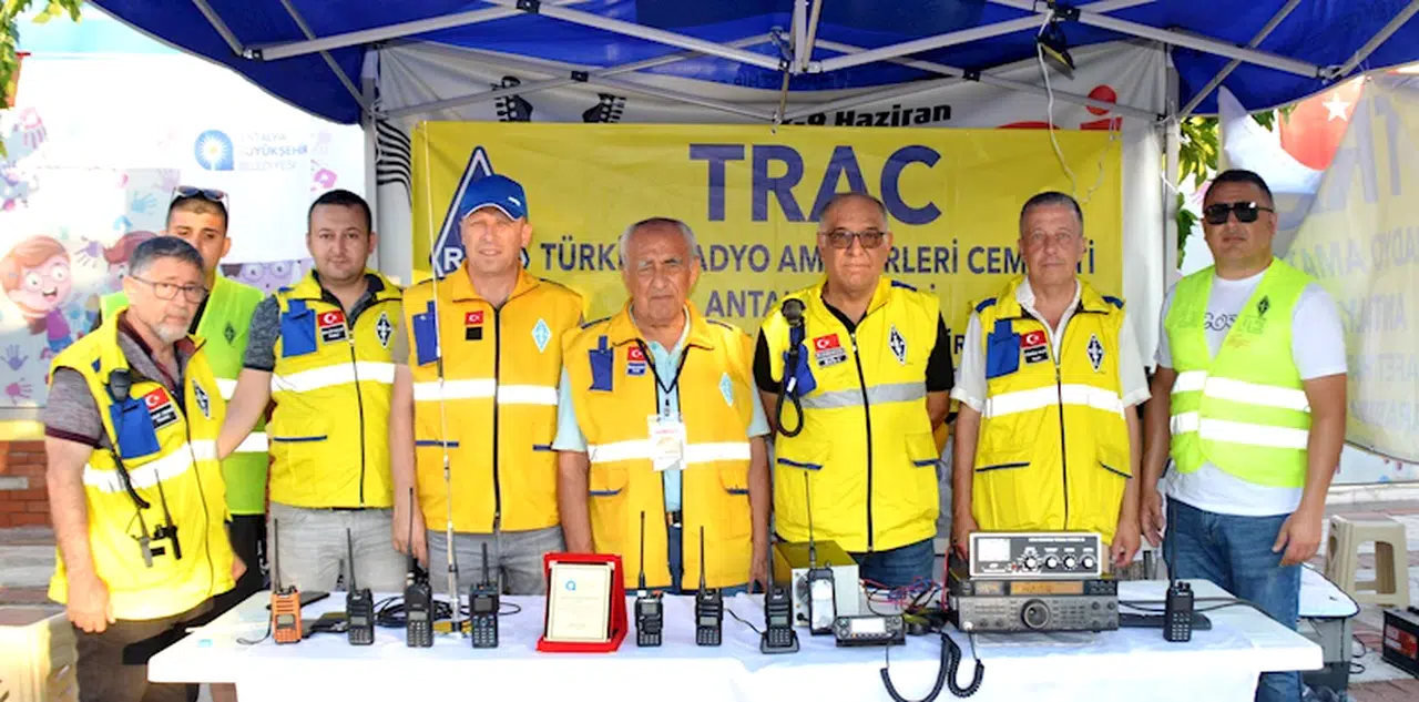 Fuarda dünya ile haberleştiler