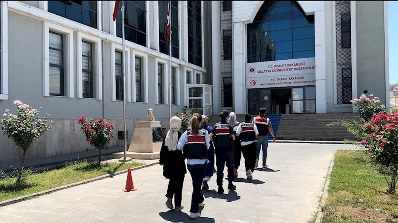 Malatya'da FETÖ operasyonu: 4 gözaltı