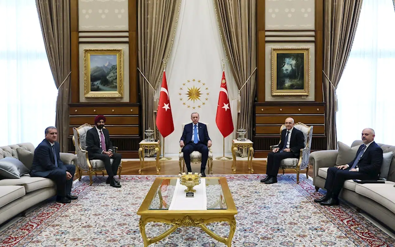 Cumhurbaşkanı Erdoğan, Dünya Bankası Başkanı Banga ile görüştü