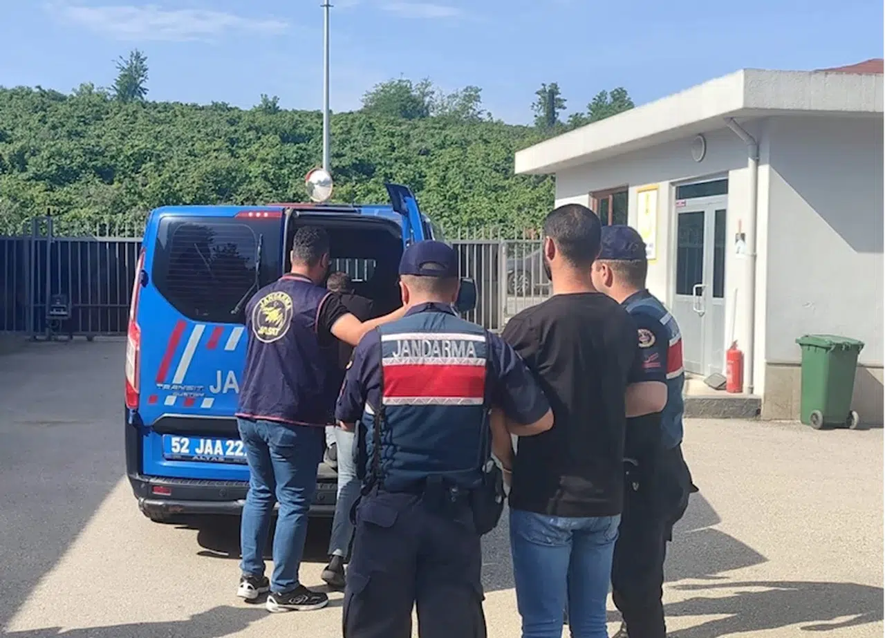 Ordu'da hırsızlık iddiasıyla 2 şüpheli tutuklandı