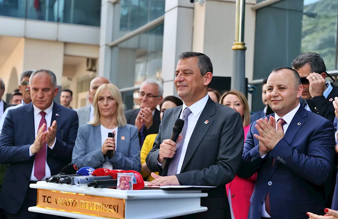 CHP Genel Başkanı Özel, Amasya'da vatandaşlara hitap etti: