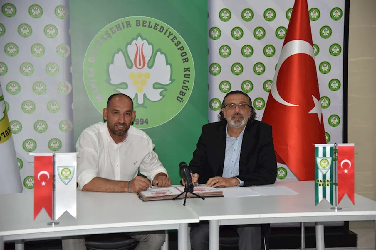 Manisa Büyükşehir Belediyespor'da altyapıya Ekrem Öztürk getirildi