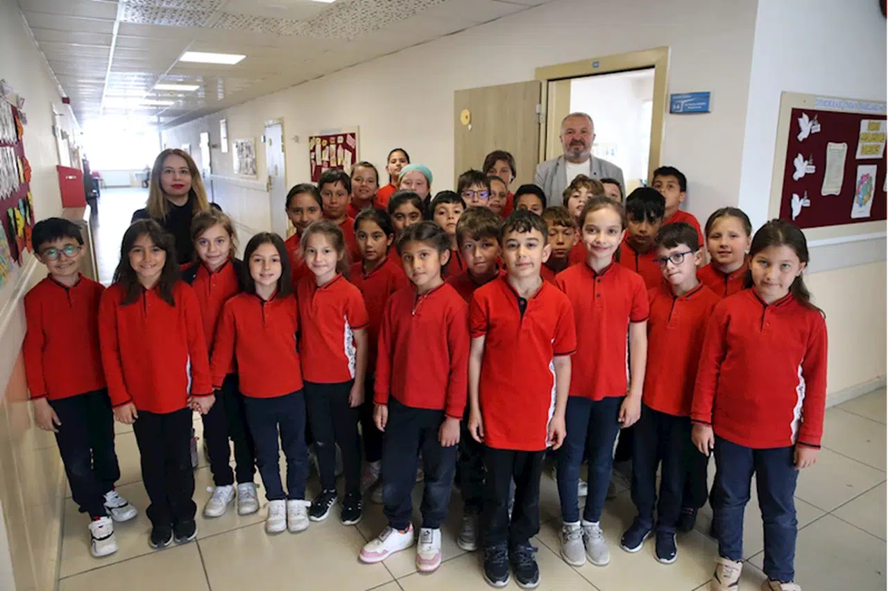 İlkokul öğrencileri Kastamonu'daki kuş türlerini resmetti