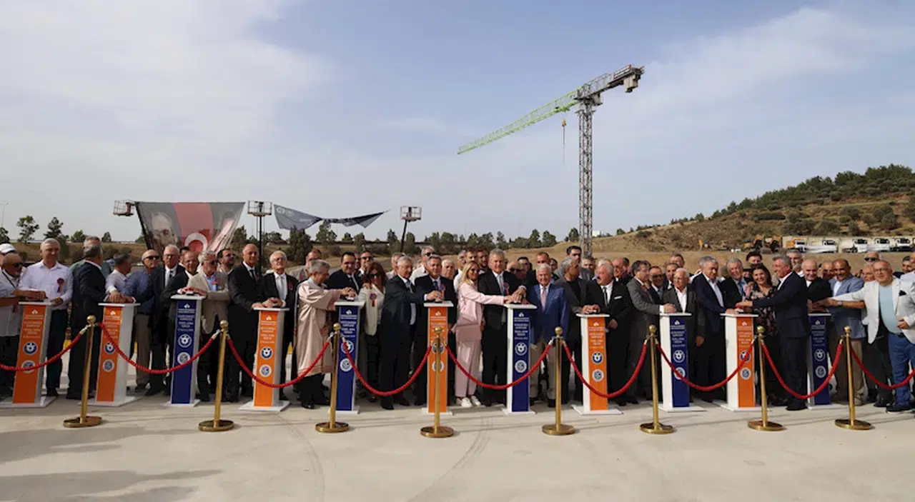 İzmir'e 2 milyar liralık yatırım