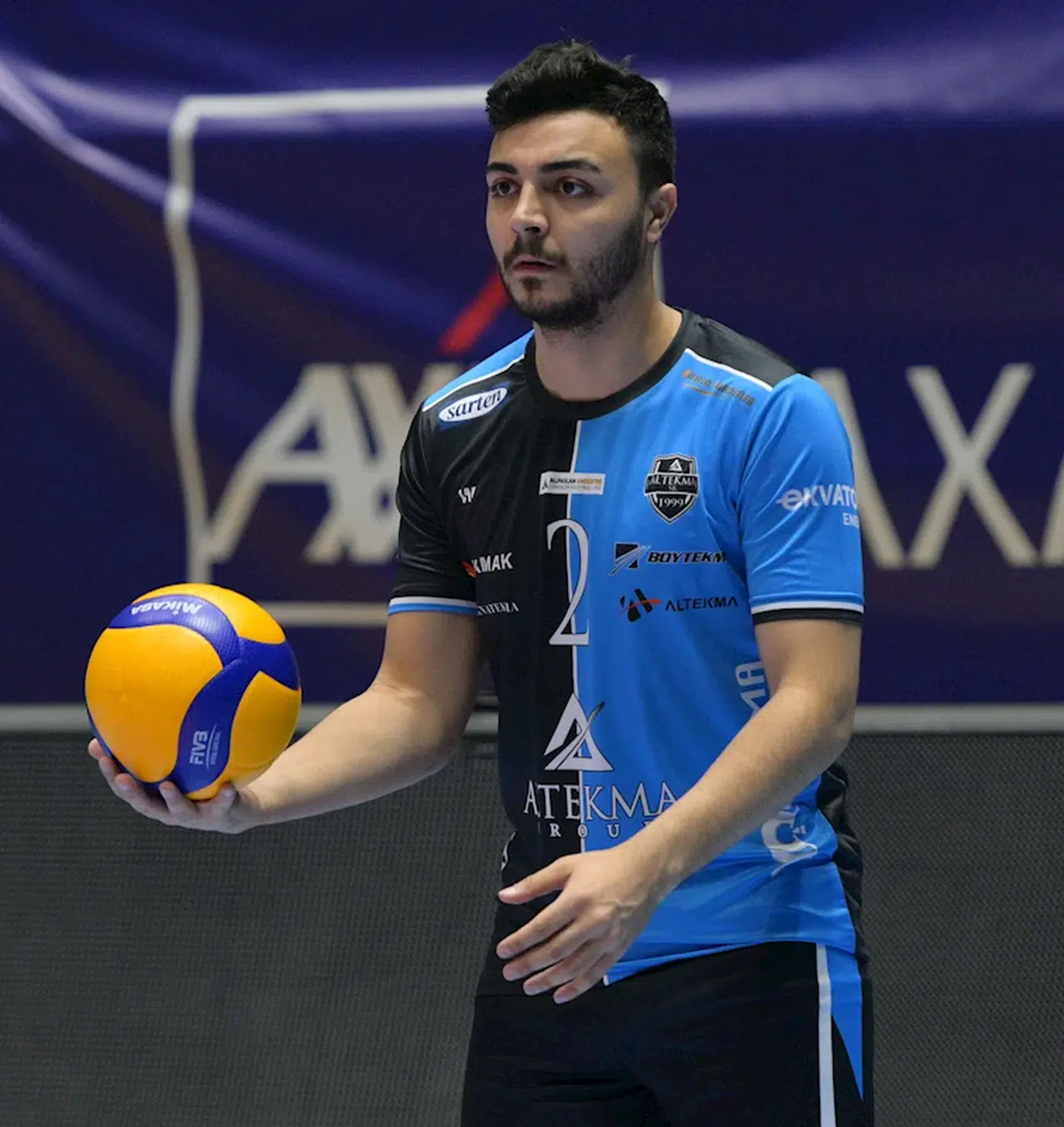 Altekma'da Arda takımda kaldı