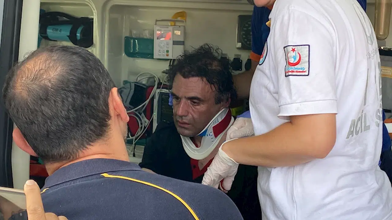 Samsun'da elyaf fabrikasında yangın kontrol altında; soğutma çalışmalarında duvar çöktü: 9 yaralı  (4)