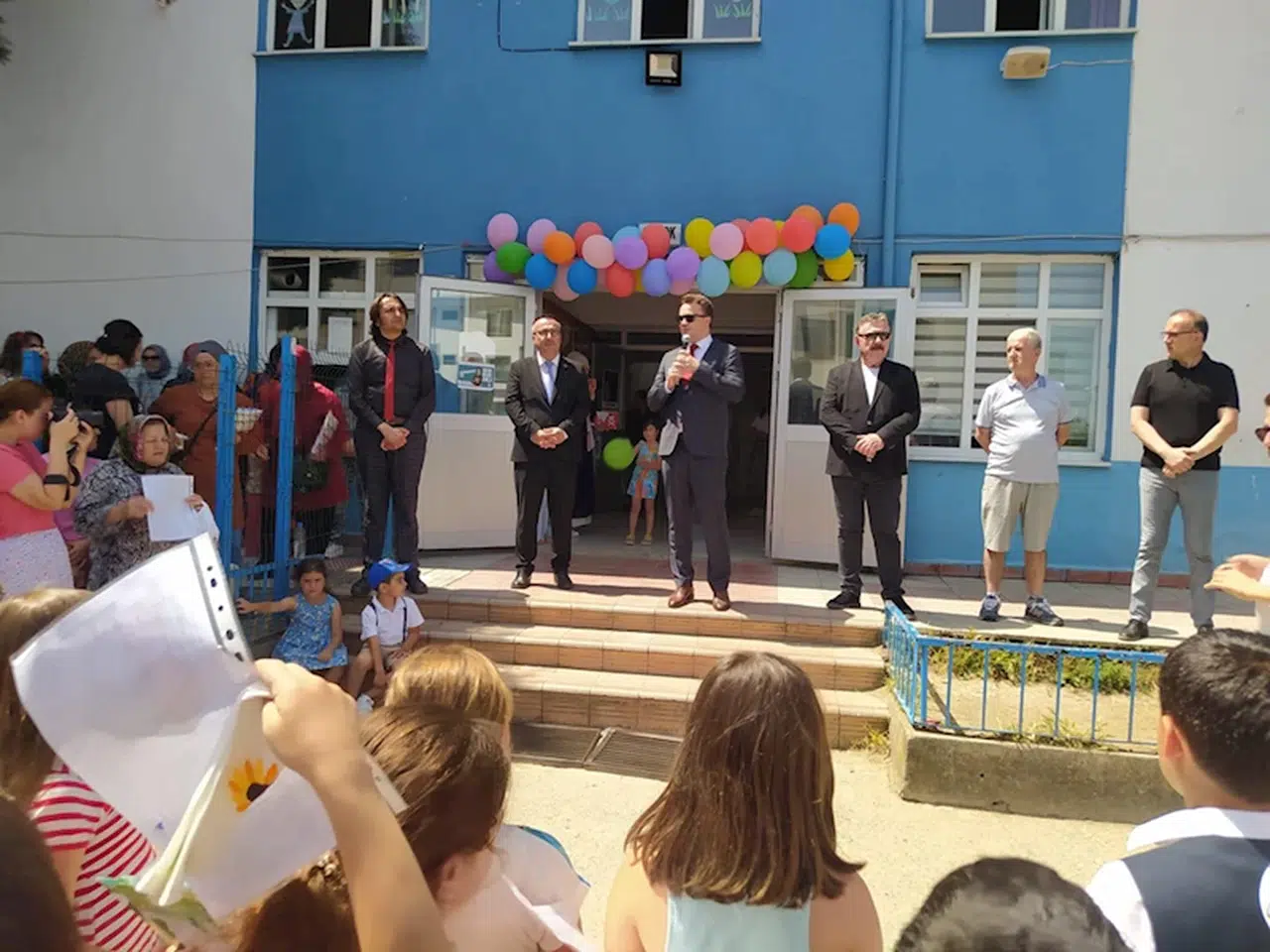 Gerze’de öğrenciler karnelerini aldı