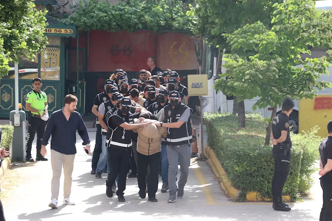 Eskişehir'de suç örgütüne operasyon: 12 gözaltı