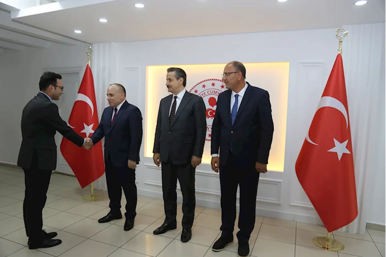 Artvin'de bayramlaşma töreni düzenlendi