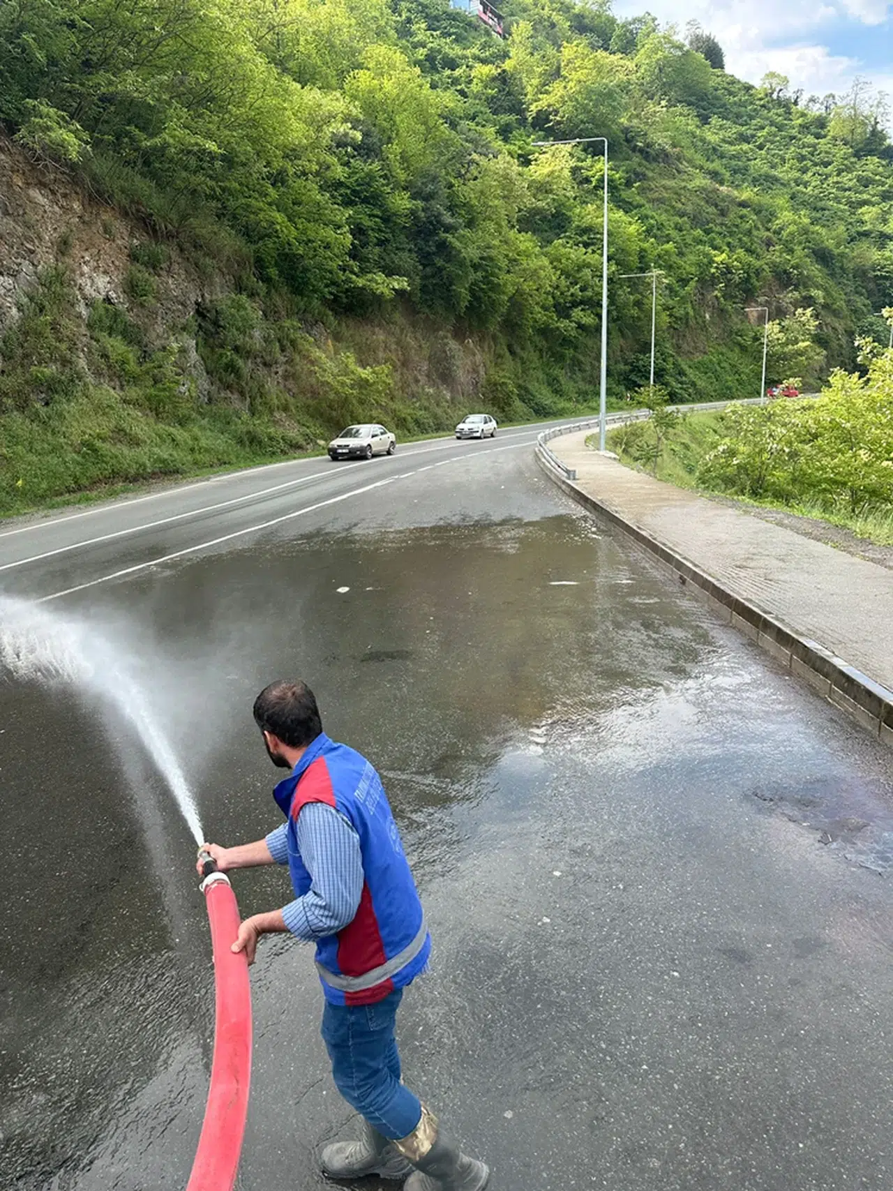 Trabzon'un ilçelerinde temizlik yapıldı