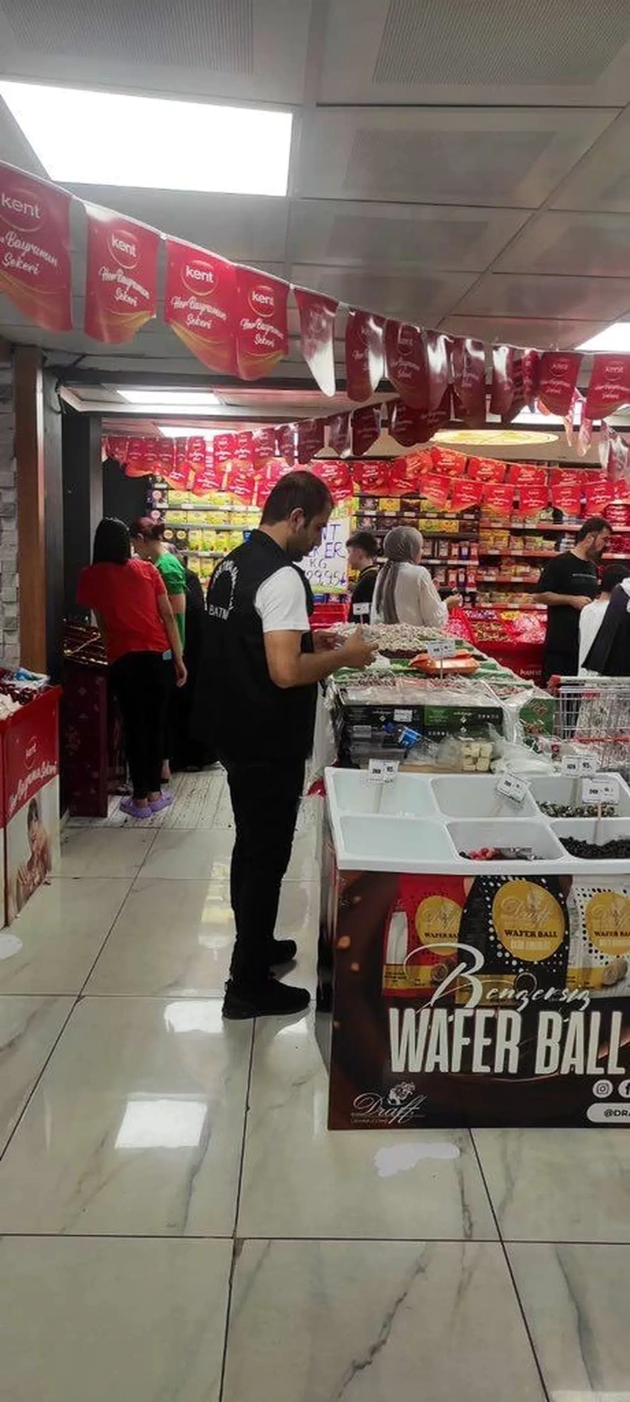 Batman'da bayram öncesi market ve kasaplarda denetimi 