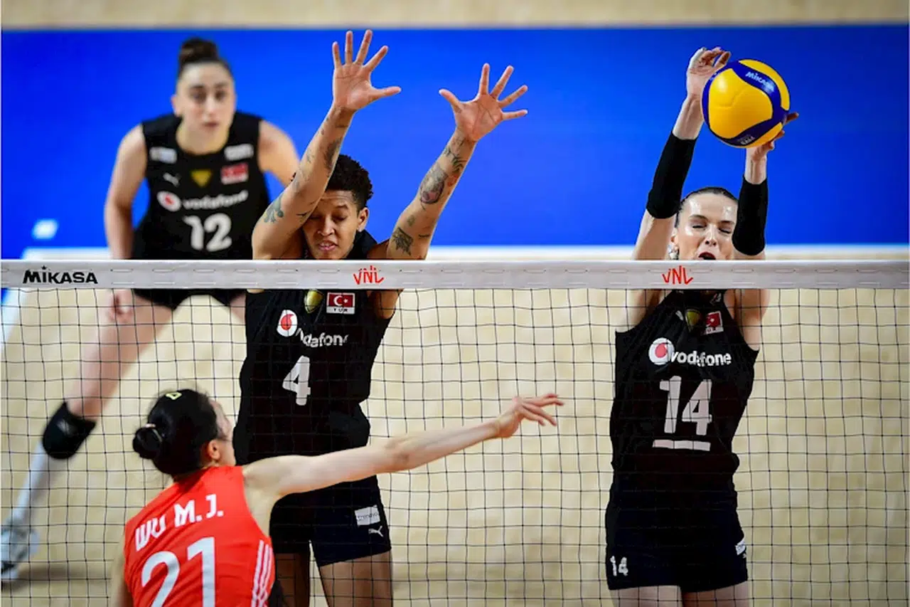 Filenin Sultanları, Çin'e mağlup oldu