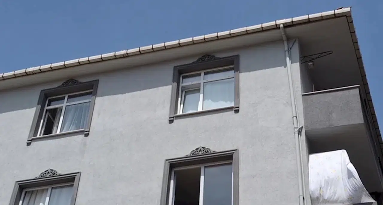 İstanbul - Ümraniye'de komşusuna kızdı; anaokulunun camlarını kırdı 