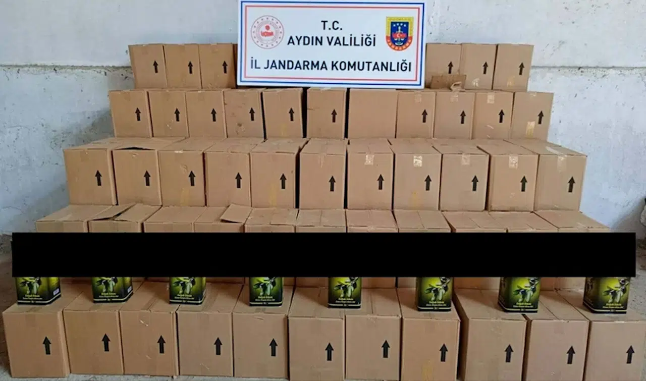 Aydın'da 4 bin litre sahte zeytinyağı ele geçirildi; 2 gözaltı