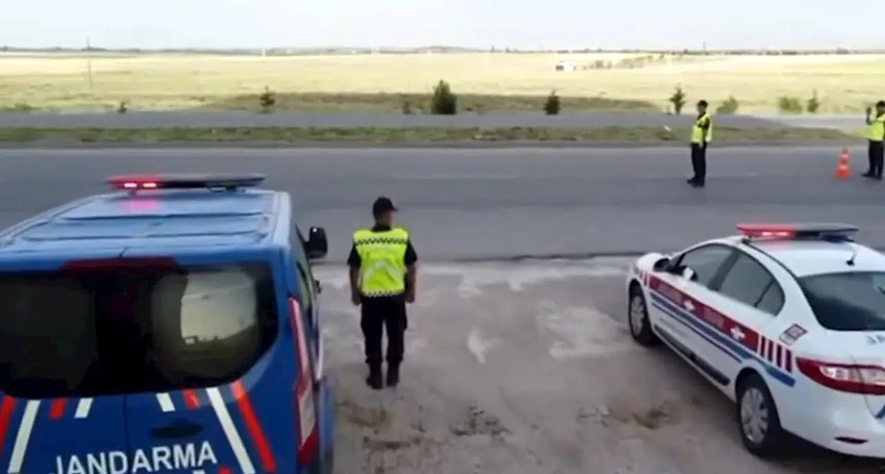 Bakan Yerlikaya: Tatilin ilk günü 852 trafik kazası meydana geldi