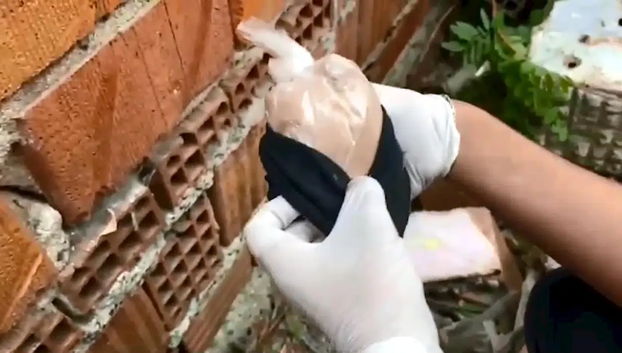 Çorap ve torba içine gizlenen uyuşturucu ele geçirildi, 3 tutuklama