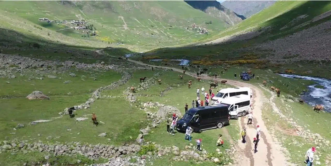 Gençler Yaylalarda Projesi: Rize’de Öğrenciler Yaylacılık Kültürünü Öğreniyor