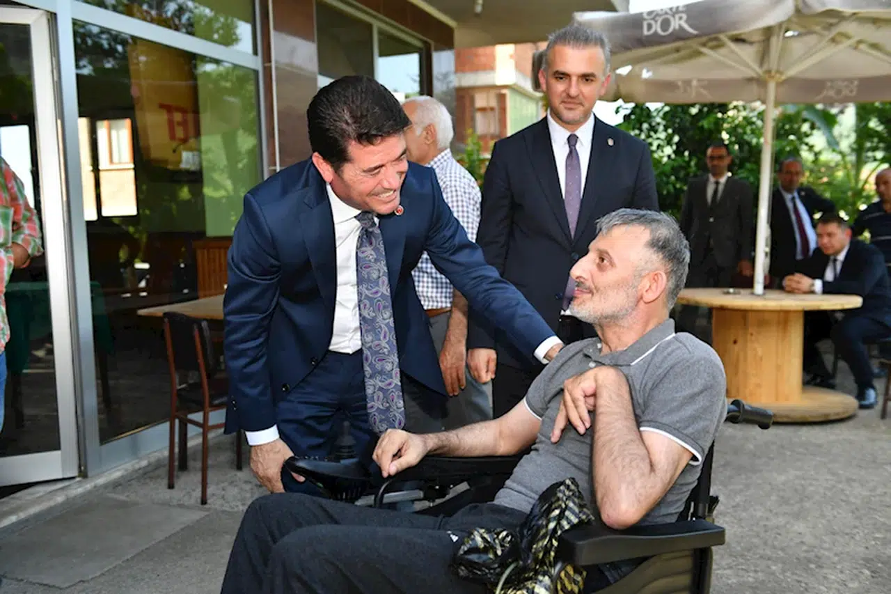 Başkan Kaya’dan felçli hastaya bayram sürprizi