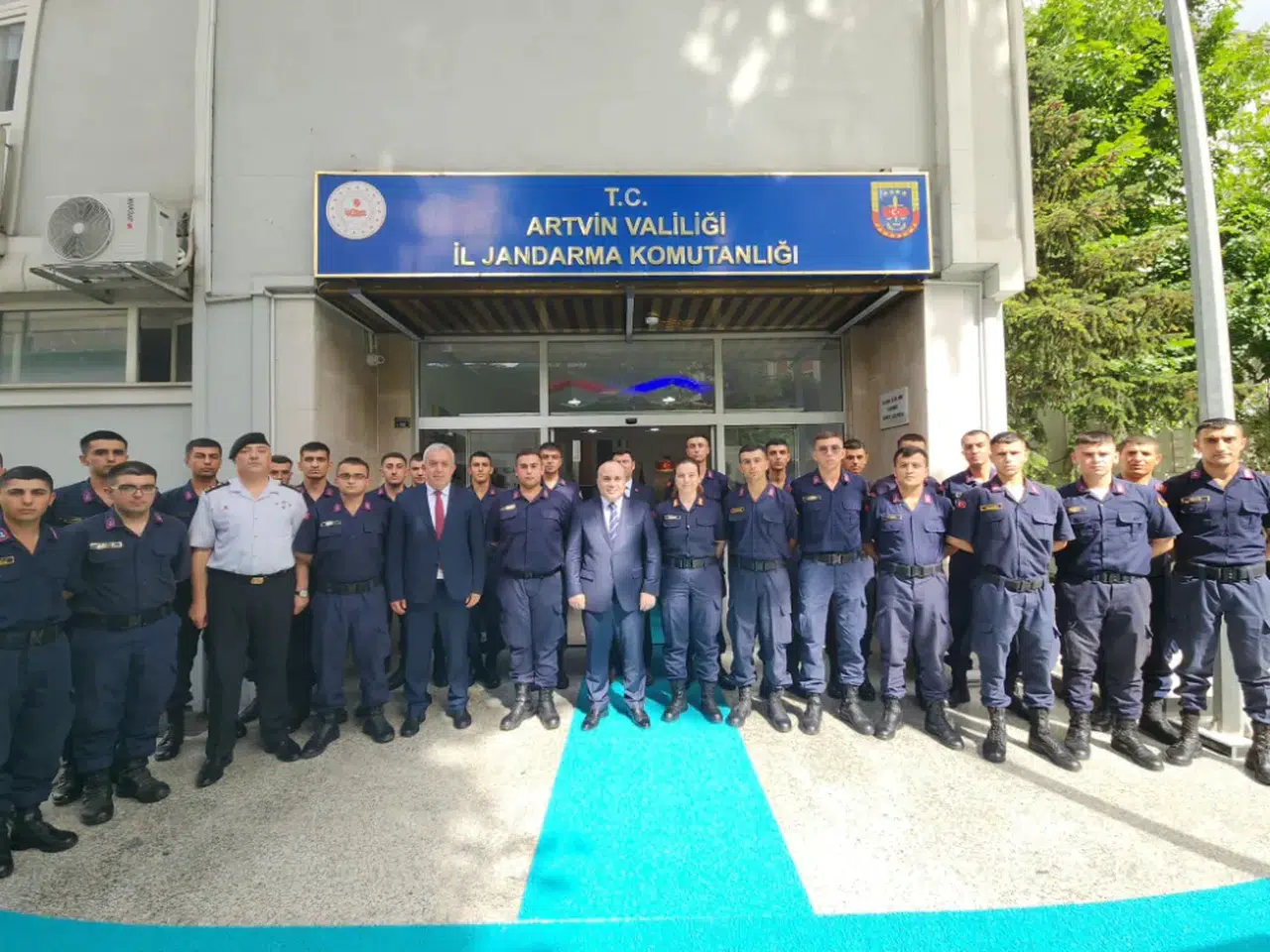 Artvin’de Kurban Bayramı Coşkusu: Protokol Üyeleri Halkla Bayramlaştı